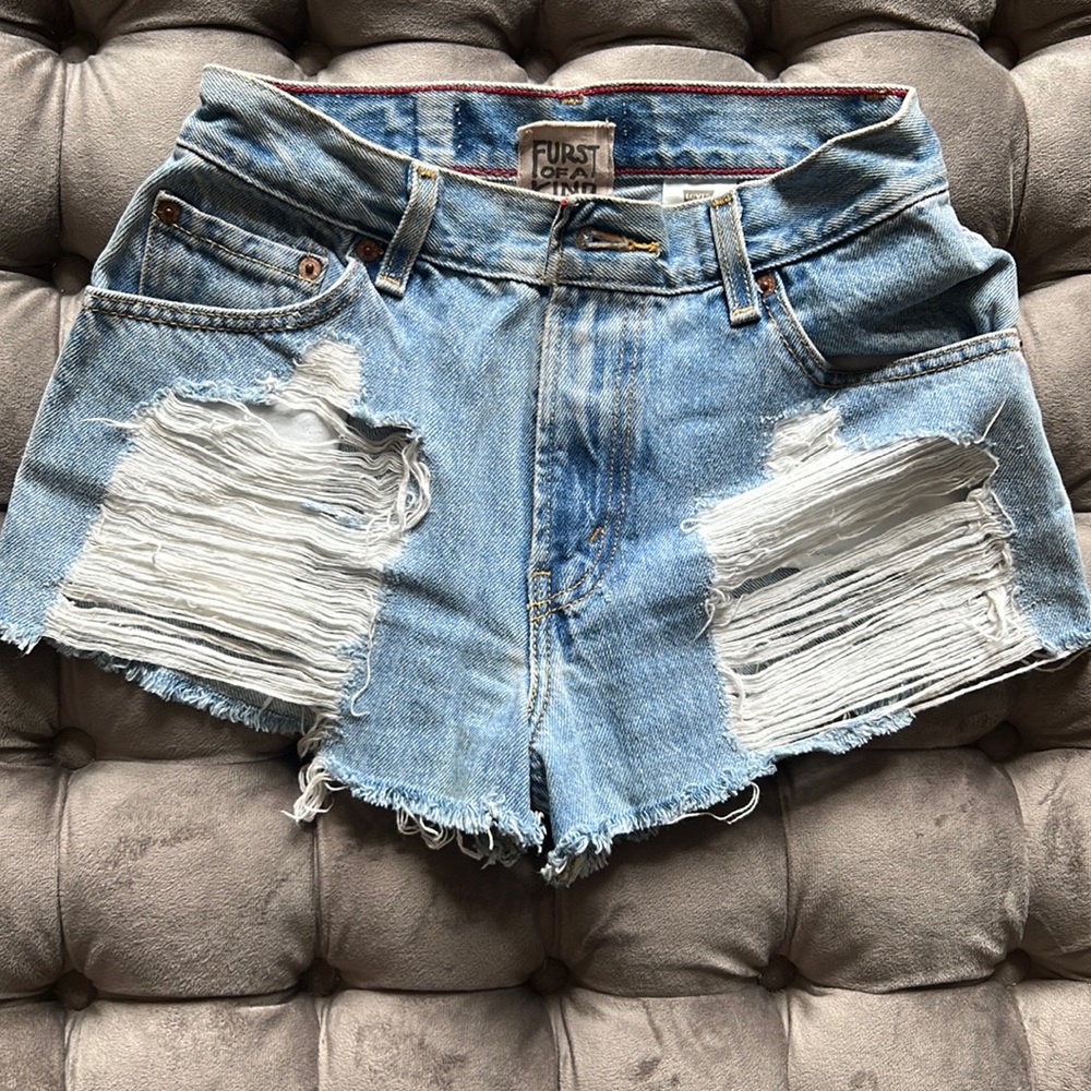 Levis destroyed shorts